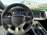 Dodge Challenger bei Gebrauchtwagen.expert - Abbildung (14 / 15)