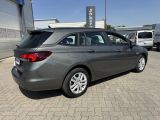 Opel Astra bei Gebrauchtwagen.expert - Abbildung (13 / 15)