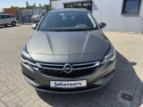 Opel Astra bei Gebrauchtwagen.expert - Abbildung (7 / 15)