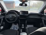 Peugeot 2008 bei Gebrauchtwagen.expert - Abbildung (11 / 15) Peugeot 2008 bei Gebrauchtwagen.expert - Abbildung (11 / 15)