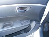 Suzuki Swift bei Gebrauchtwagen.expert - Abbildung (8 / 15) Suzuki Swift bei Gebrauchtwagen.expert - Abbildung (8 / 15)