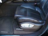 Porsche Cayenne bei Gebrauchtwagen.expert - Abbildung (13 / 15) Porsche Cayenne bei Gebrauchtwagen.expert - Abbildung (13 / 15)