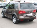 VW Cross Touran bei Gebrauchtwagen.expert - Abbildung (4 / 15)