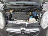 Opel Combo bei Gebrauchtwagen.expert - Abbildung (8 / 15) Opel Combo bei Gebrauchtwagen.expert - Abbildung (8 / 15)