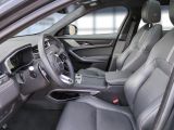 Jaguar F-Pace bei Gebrauchtwagen.expert - Abbildung (6 / 15)