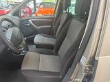 Dacia Duster bei Gebrauchtwagen.expert - Abbildung (9 / 15)