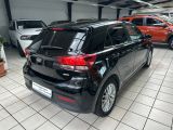 Kia Rio bei Gebrauchtwagen.expert - Abbildung (6 / 15)