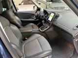 Renault Scenic bei Gebrauchtwagen.expert - Abbildung (12 / 15)