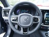 Volvo V60 bei Gebrauchtwagen.expert - Abbildung (7 / 15) Volvo V60 bei Gebrauchtwagen.expert - Abbildung (7 / 15)