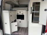 Ford Transit Custom bei Gebrauchtwagen.expert - Abbildung (8 / 15) Ford Transit Custom bei Gebrauchtwagen.expert - Abbildung (8 / 15)