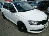 Skoda Fabia bei Gebrauchtwagen.expert - Abbildung (2 / 15)