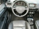 Opel Astra bei Gebrauchtwagen.expert - Abbildung (12 / 15)