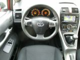 Toyota Auris bei Gebrauchtwagen.expert - Abbildung (12 / 15)
