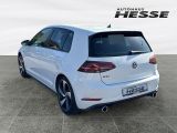 VW Golf GTI bei Gebrauchtwagen.expert - Abbildung (3 / 15) VW Golf GTI bei Gebrauchtwagen.expert - Abbildung (3 / 15)