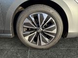 Skoda Superb bei Gebrauchtwagen.expert - Abbildung (12 / 15)