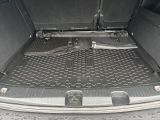 VW Caddy bei Gebrauchtwagen.expert - Abbildung (13 / 14)