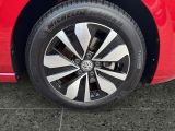 VW Golf VIII bei Gebrauchtwagen.expert - Abbildung (14 / 15) VW Golf VIII bei Gebrauchtwagen.expert - Abbildung (14 / 15)