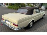 Mercedes-Benz 250 bei Gebrauchtwagen.expert - Abbildung (6 / 13) Mercedes-Benz 250 bei Gebrauchtwagen.expert - Abbildung (6 / 13)