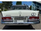 Mercedes-Benz 230 bei Gebrauchtwagen.expert - Abbildung (5 / 15)