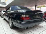 Mercedes-Benz E-Klasse bei Gebrauchtwagen.expert - Abbildung (3 / 13)