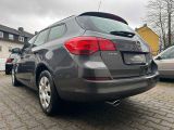 Opel Astra bei Gebrauchtwagen.expert - Abbildung (3 / 15)