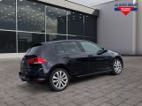 VW Golf VII bei Gebrauchtwagen.expert - Abbildung (3 / 15)