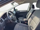 VW Golf Sportsvan bei Gebrauchtwagen.expert - Abbildung (7 / 13)