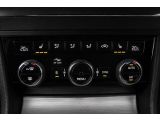 Skoda Superb bei Gebrauchtwagen.expert - Abbildung (12 / 15)
