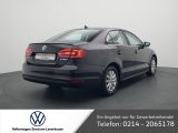 VW Jetta bei Gebrauchtwagen.expert - Abbildung (2 / 15)