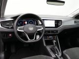 VW Polo bei Gebrauchtwagen.expert - Abbildung (7 / 15) VW Polo bei Gebrauchtwagen.expert - Abbildung (7 / 15)