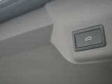 VW T7 Multivan bei Gebrauchtwagen.expert - Abbildung (12 / 15)