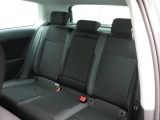 VW Golf VII bei Gebrauchtwagen.expert - Abbildung (12 / 15)