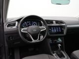 VW Tiguan bei Gebrauchtwagen.expert - Abbildung (5 / 15) VW Tiguan bei Gebrauchtwagen.expert - Abbildung (5 / 15)