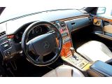 Mercedes-Benz E 55 AMG bei Gebrauchtwagen.expert - Abbildung (7 / 15)