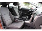 Hyundai i30 bei Gebrauchtwagen.expert - Abbildung (13 / 15) Hyundai i30 bei Gebrauchtwagen.expert - Abbildung (13 / 15)