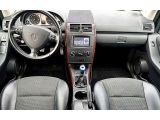 Mercedes-Benz A-Klasse bei Gebrauchtwagen.expert - Abbildung (10 / 14) Mercedes-Benz A-Klasse bei Gebrauchtwagen.expert - Abbildung (10 / 14)