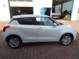 Suzuki Swift bei Gebrauchtwagen.expert - Abbildung (3 / 15) Suzuki Swift bei Gebrauchtwagen.expert - Abbildung (3 / 15)