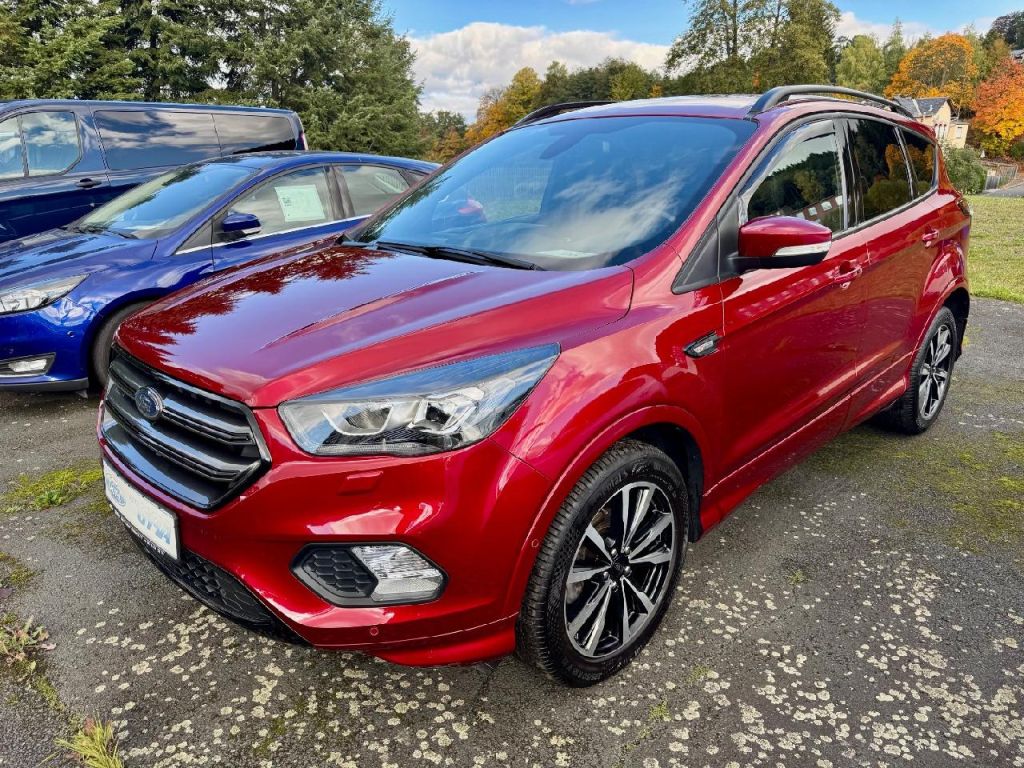 Ford Kuga bei Gebrauchtwagen.expert - Hauptabbildung Ford Kuga bei Gebrauchtwagen.expert - Hauptabbildung