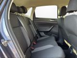 VW Polo bei Gebrauchtwagen.expert - Abbildung (12 / 15) VW Polo bei Gebrauchtwagen.expert - Abbildung (12 / 15)