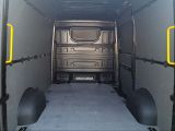 VW Crafter bei Gebrauchtwagen.expert - Abbildung (14 / 15) VW Crafter bei Gebrauchtwagen.expert - Abbildung (14 / 15)