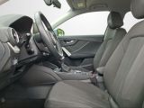 Audi Q2 bei Gebrauchtwagen.expert - Abbildung (8 / 15) Audi Q2 bei Gebrauchtwagen.expert - Abbildung (8 / 15)