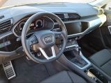Audi Q3 bei Gebrauchtwagen.expert - Abbildung (9 / 15) Audi Q3 bei Gebrauchtwagen.expert - Abbildung (9 / 15)