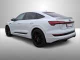 Audi e-tron bei Gebrauchtwagen.expert - Abbildung (3 / 15) Audi e-tron bei Gebrauchtwagen.expert - Abbildung (3 / 15)