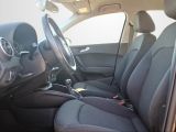 Audi A1 Sportback bei Gebrauchtwagen.expert - Abbildung (8 / 15) Audi A1 Sportback bei Gebrauchtwagen.expert - Abbildung (8 / 15)