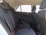 VW T-Roc bei Gebrauchtwagen.expert - Abbildung (12 / 15) VW T-Roc bei Gebrauchtwagen.expert - Abbildung (12 / 15)