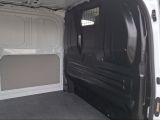 VW Transporter bei Gebrauchtwagen.expert - Abbildung (12 / 15)