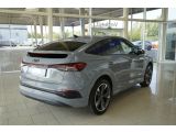 Audi Sportback 40 e-tron bei Gebrauchtwagen.expert - Abbildung (4 / 15)
