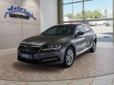 Skoda Superb bei Gebrauchtwagen.expert - Abbildung (2 / 15)