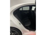 Mercedes-Benz E-Klasse bei Gebrauchtwagen.expert - Abbildung (9 / 10)