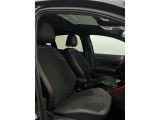 VW Polo GTI bei Gebrauchtwagen.expert - Abbildung (8 / 10) VW Polo GTI bei Gebrauchtwagen.expert - Abbildung (8 / 10)